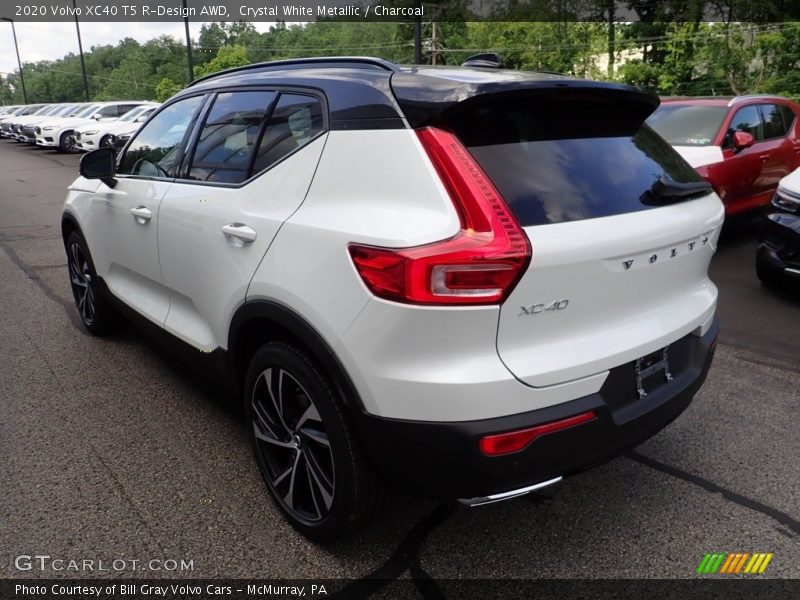 Crystal White Metallic / Charcoal 2020 Volvo XC40 T5 R-Design AWD