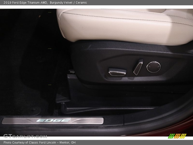 Burgundy Velvet / Ceramic 2019 Ford Edge Titanium AWD
