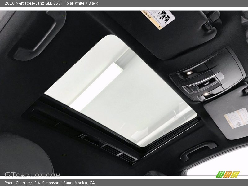 Polar White / Black 2016 Mercedes-Benz GLE 350