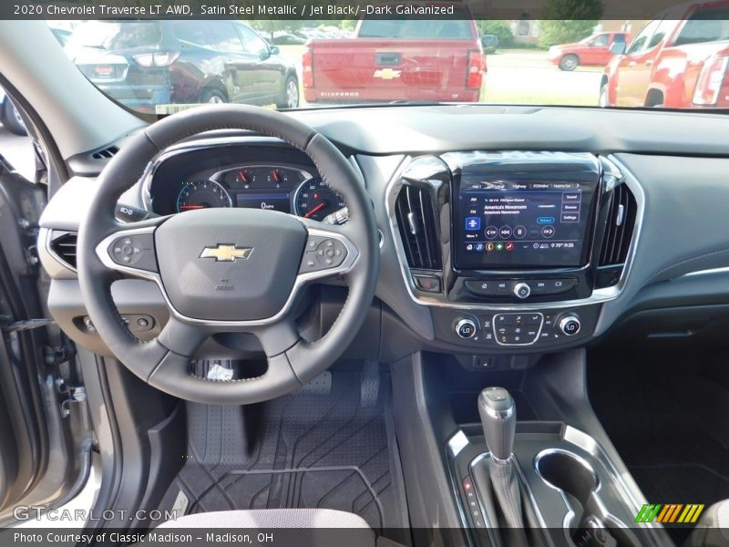 Satin Steel Metallic / Jet Black/­Dark Galvanized 2020 Chevrolet Traverse LT AWD