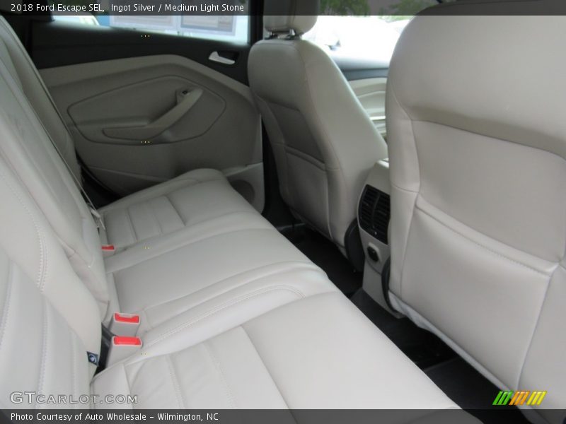 Ingot Silver / Medium Light Stone 2018 Ford Escape SEL