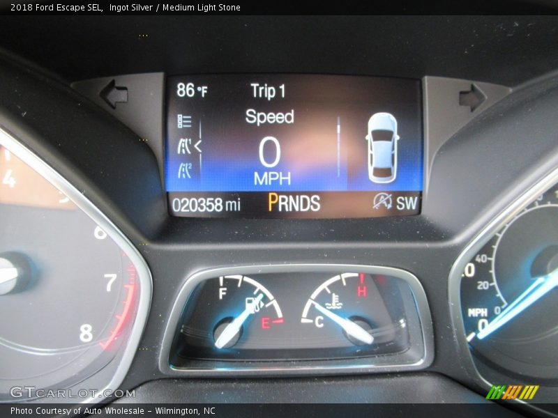 Ingot Silver / Medium Light Stone 2018 Ford Escape SEL