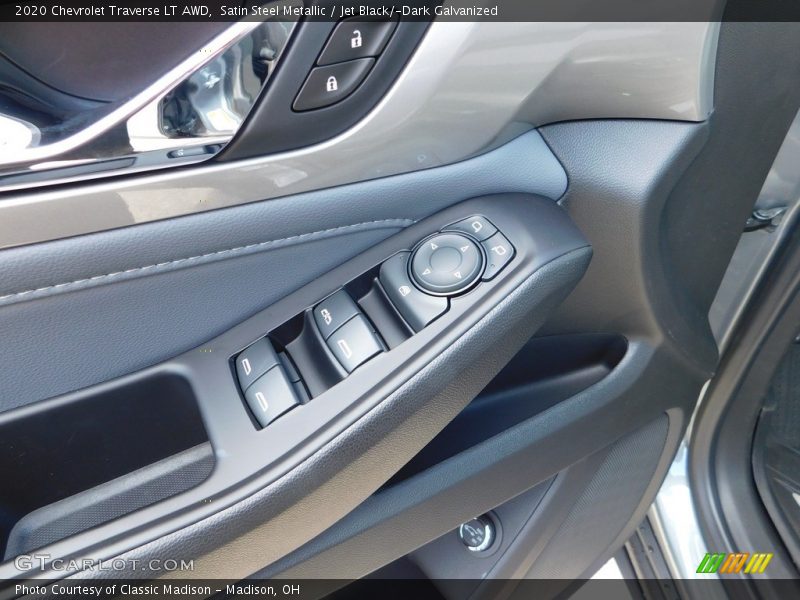 Satin Steel Metallic / Jet Black/­Dark Galvanized 2020 Chevrolet Traverse LT AWD