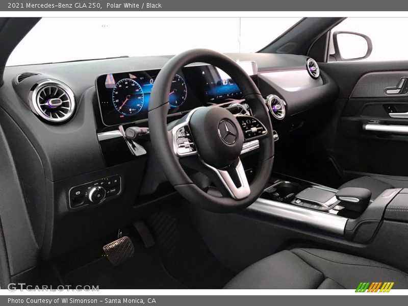 Polar White / Black 2021 Mercedes-Benz GLA 250