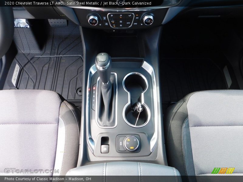 Satin Steel Metallic / Jet Black/­Dark Galvanized 2020 Chevrolet Traverse LT AWD