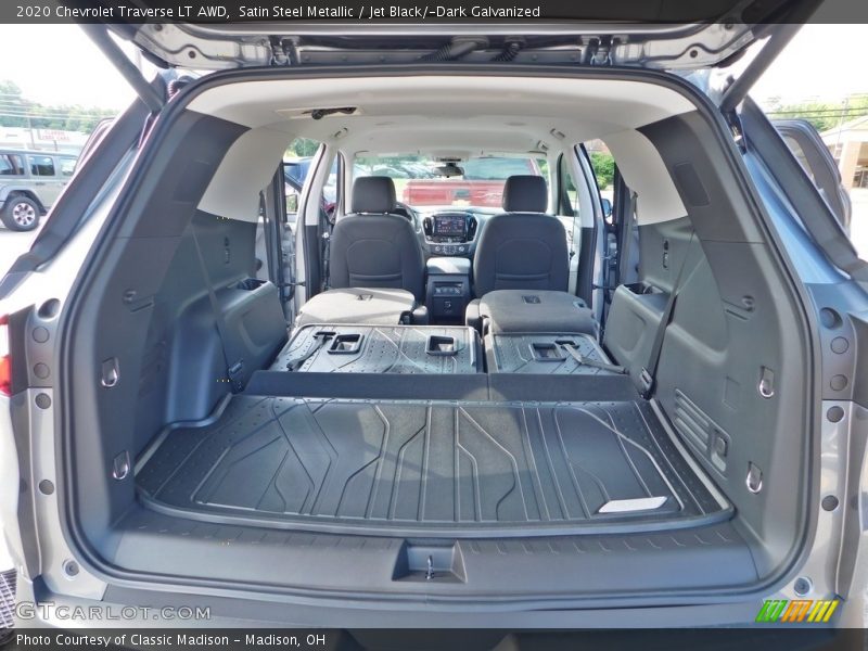 Satin Steel Metallic / Jet Black/­Dark Galvanized 2020 Chevrolet Traverse LT AWD
