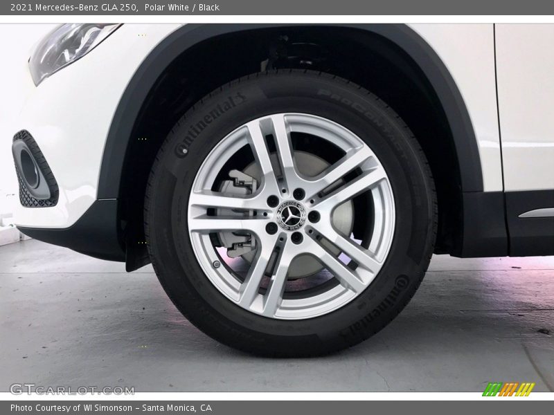 Polar White / Black 2021 Mercedes-Benz GLA 250