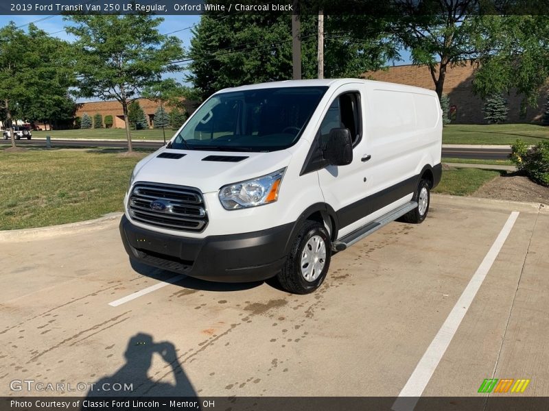 Oxford White / Charcoal black 2019 Ford Transit Van 250 LR Regular