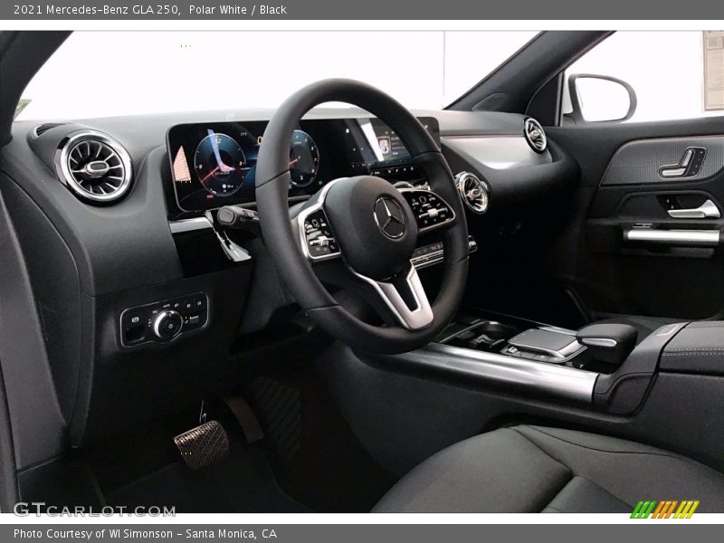 Polar White / Black 2021 Mercedes-Benz GLA 250
