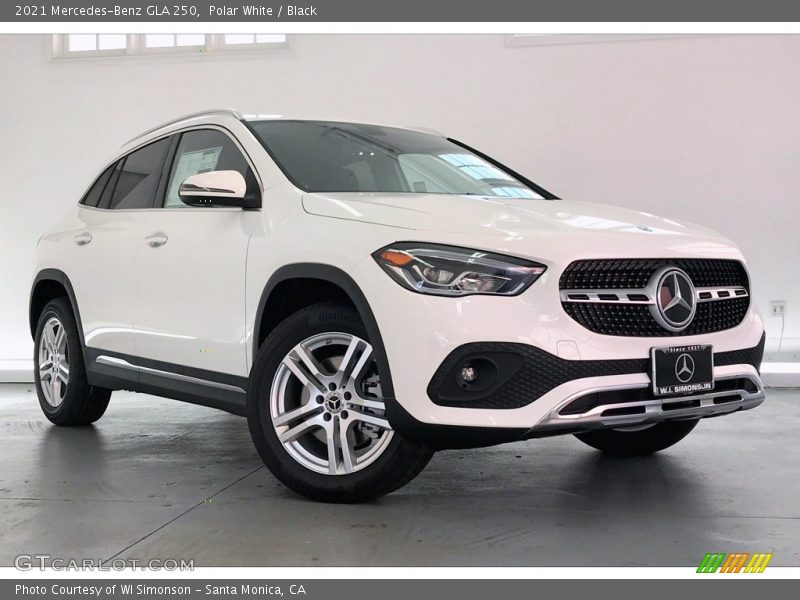 Polar White / Black 2021 Mercedes-Benz GLA 250