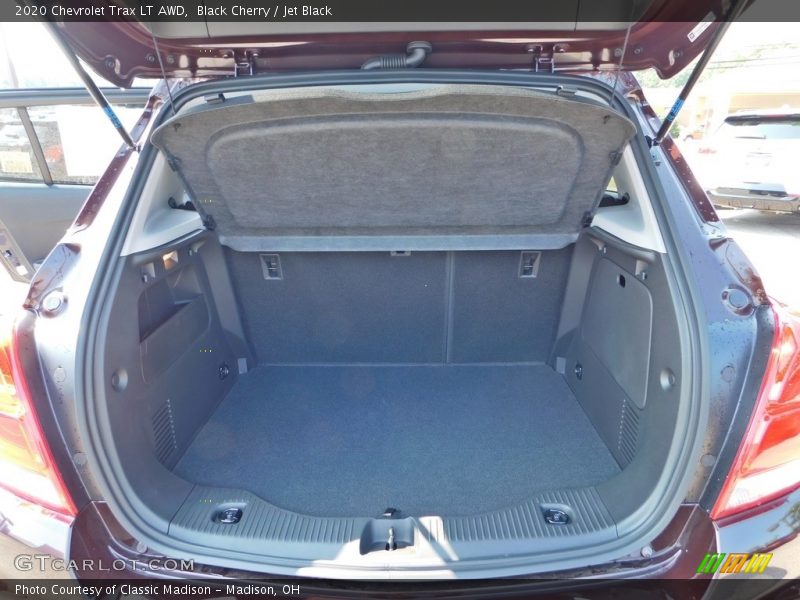 Black Cherry / Jet Black 2020 Chevrolet Trax LT AWD