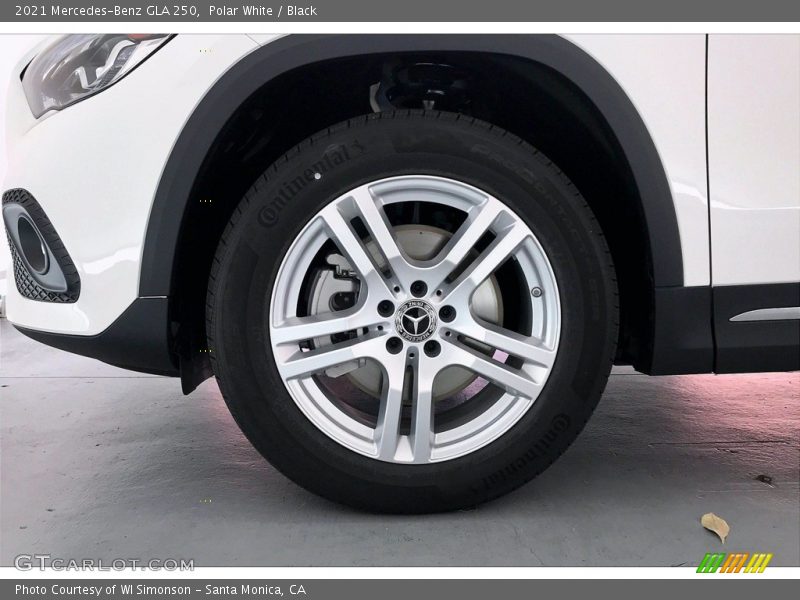 Polar White / Black 2021 Mercedes-Benz GLA 250