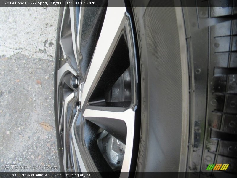 Crystal Black Pearl / Black 2019 Honda HR-V Sport