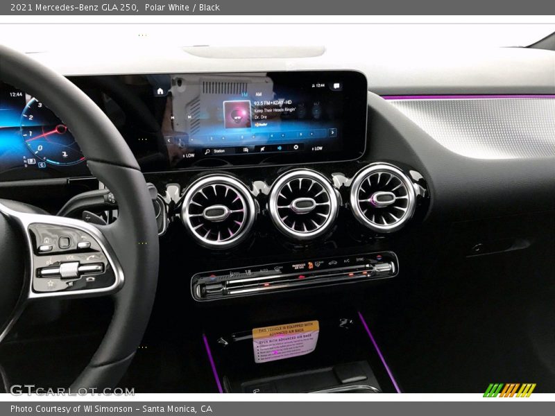 Polar White / Black 2021 Mercedes-Benz GLA 250