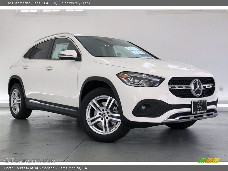 Polar White / Black 2021 Mercedes-Benz GLA 250