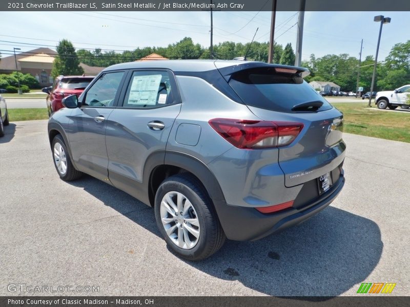 Satin Steel Metallic / Jet Black/Medium Ash Gray 2021 Chevrolet TrailBlazer LS