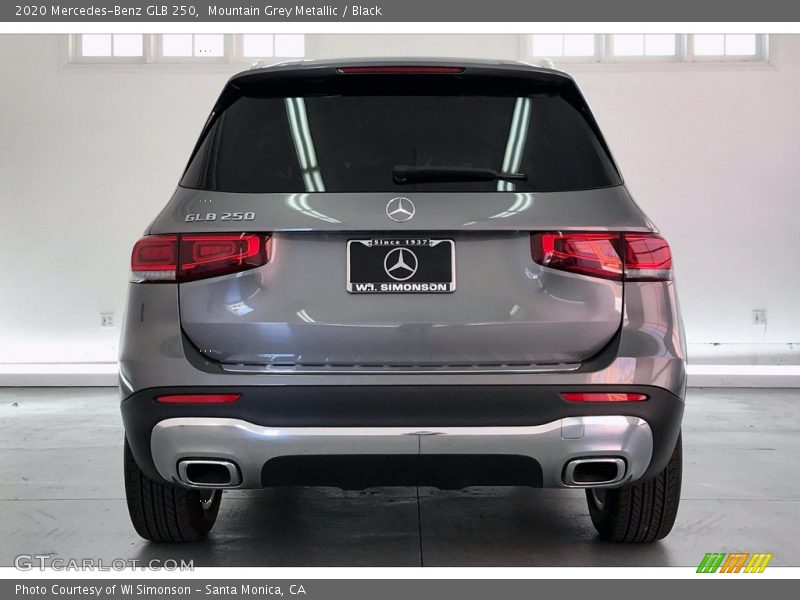 Mountain Grey Metallic / Black 2020 Mercedes-Benz GLB 250