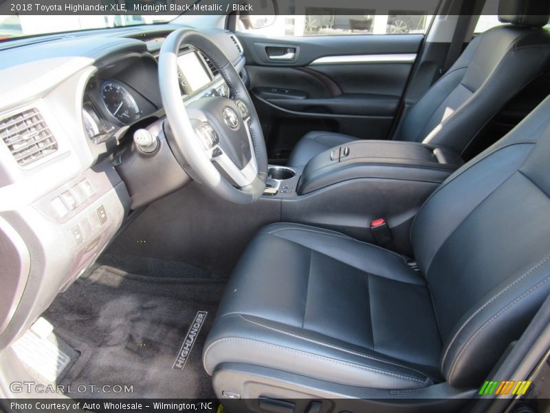 Midnight Black Metallic / Black 2018 Toyota Highlander XLE