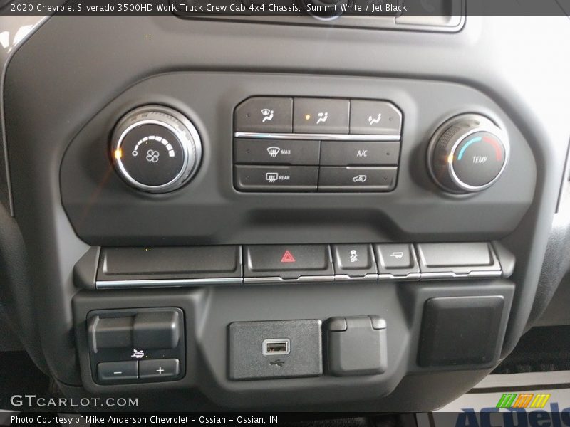 Summit White / Jet Black 2020 Chevrolet Silverado 3500HD Work Truck Crew Cab 4x4 Chassis