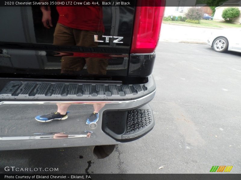 Black / Jet Black 2020 Chevrolet Silverado 3500HD LTZ Crew Cab 4x4