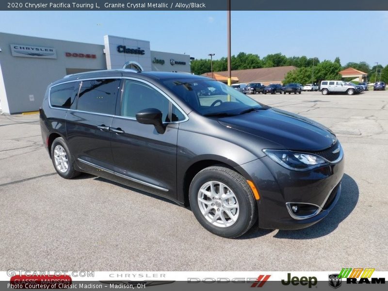 Granite Crystal Metallic / Alloy/Black 2020 Chrysler Pacifica Touring L