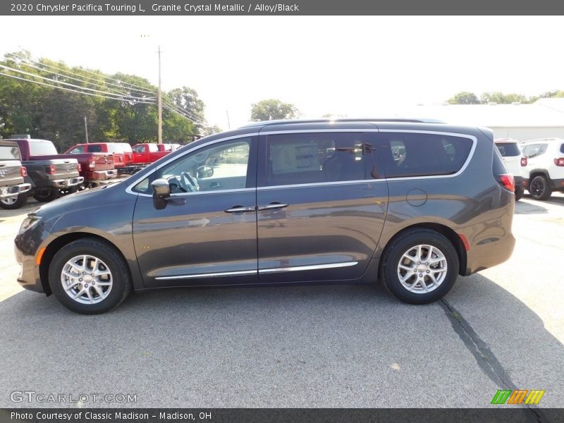Granite Crystal Metallic / Alloy/Black 2020 Chrysler Pacifica Touring L
