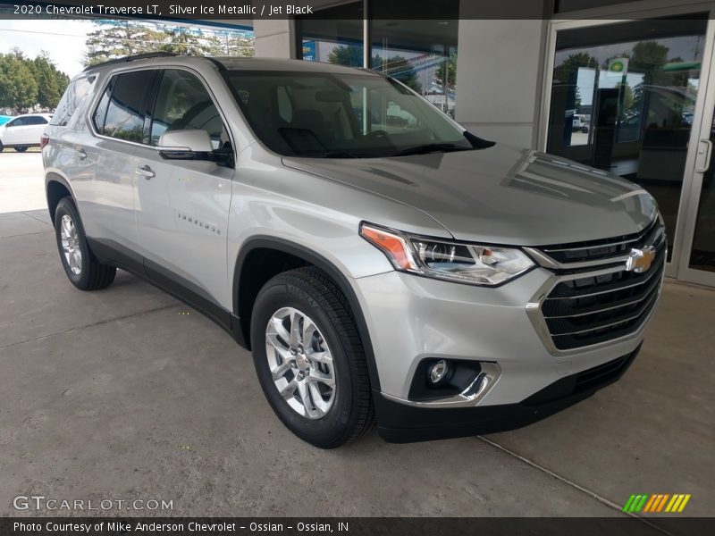 Silver Ice Metallic / Jet Black 2020 Chevrolet Traverse LT