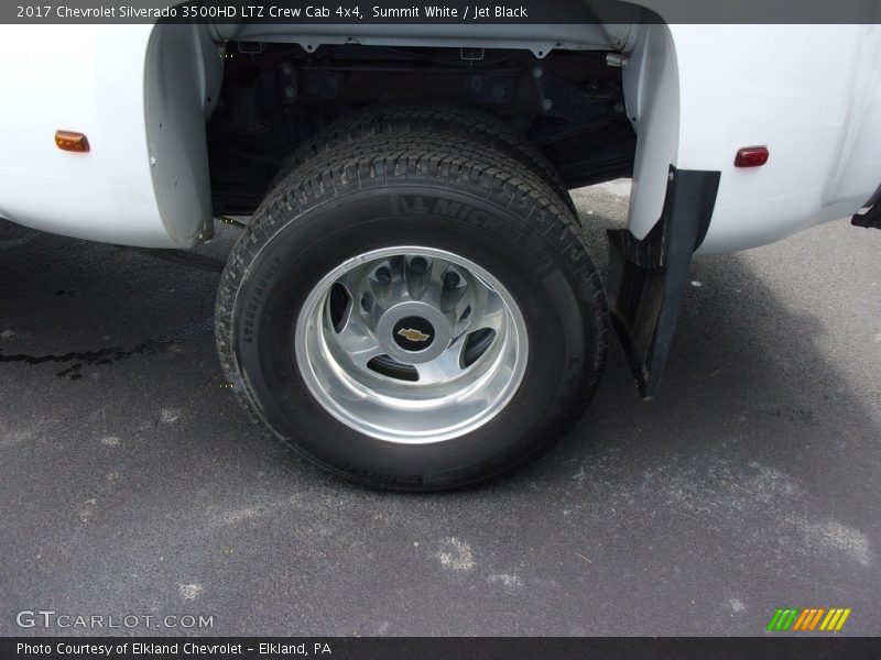 Summit White / Jet Black 2017 Chevrolet Silverado 3500HD LTZ Crew Cab 4x4