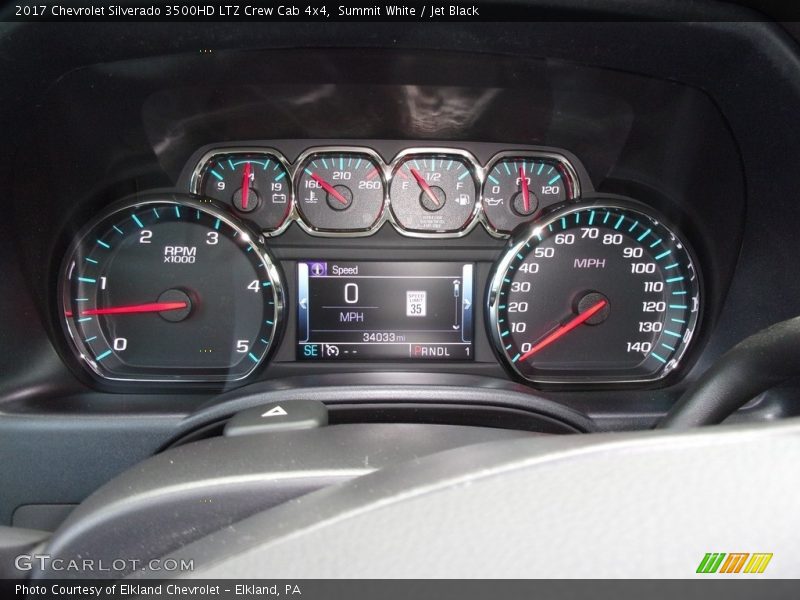 Summit White / Jet Black 2017 Chevrolet Silverado 3500HD LTZ Crew Cab 4x4