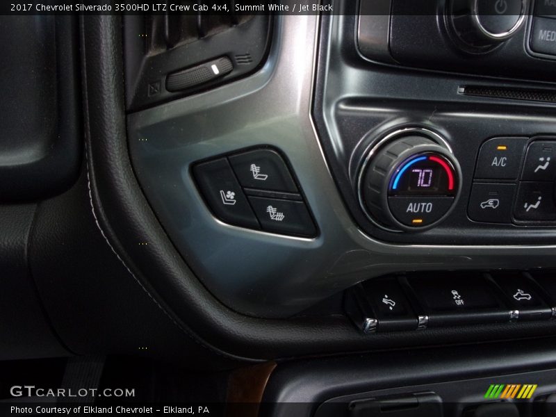 Summit White / Jet Black 2017 Chevrolet Silverado 3500HD LTZ Crew Cab 4x4