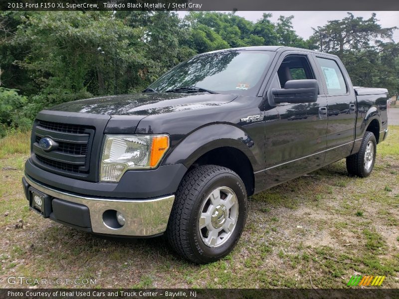 Tuxedo Black Metallic / Steel Gray 2013 Ford F150 XL SuperCrew