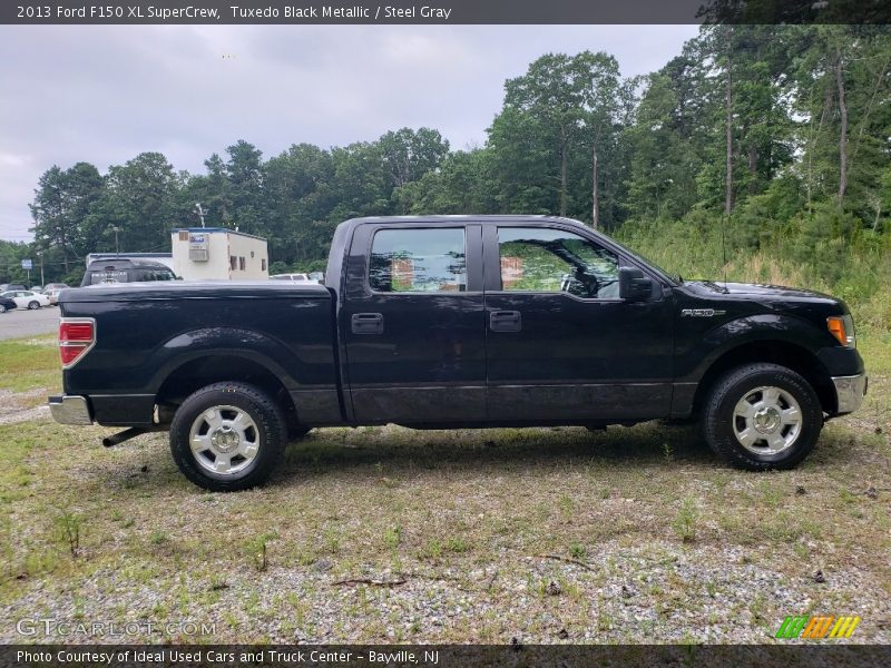 Tuxedo Black Metallic / Steel Gray 2013 Ford F150 XL SuperCrew