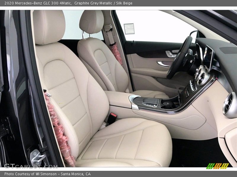 Front Seat of 2020 GLC 300 4Matic
