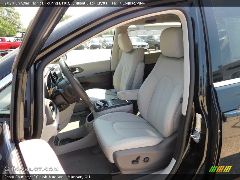 Brilliant Black Crystal Pearl / Cognac/Alloy 2020 Chrysler Pacifica Touring L Plus