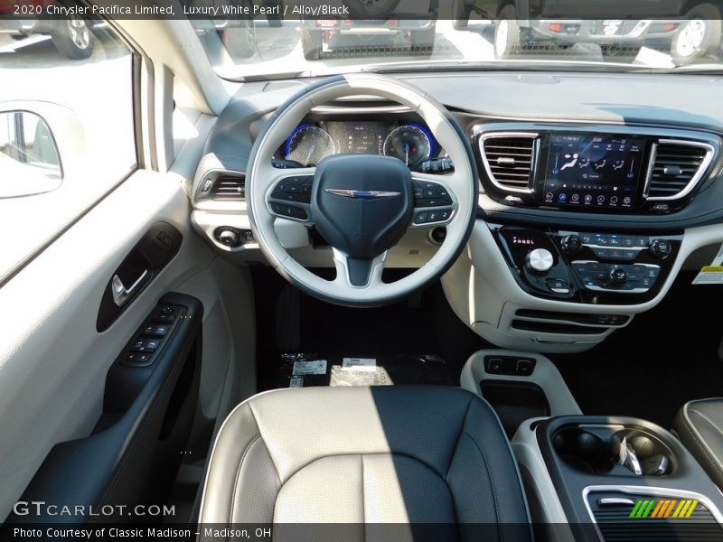 Luxury White Pearl / Alloy/Black 2020 Chrysler Pacifica Limited
