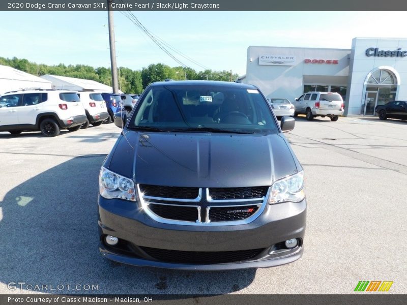 Granite Pearl / Black/Light Graystone 2020 Dodge Grand Caravan SXT