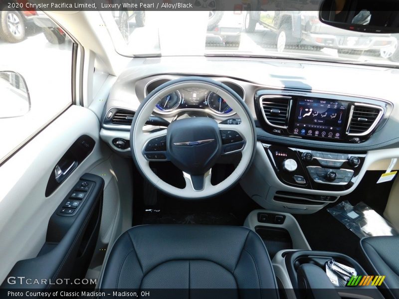 Luxury White Pearl / Alloy/Black 2020 Chrysler Pacifica Limited