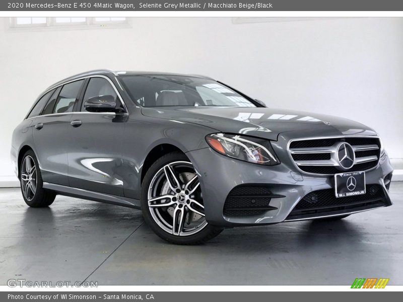 Front 3/4 View of 2020 E 450 4Matic Wagon