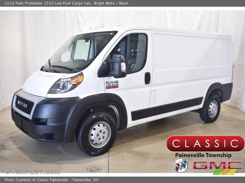 Bright White / Black 2019 Ram ProMaster 1500 Low Roof Cargo Van