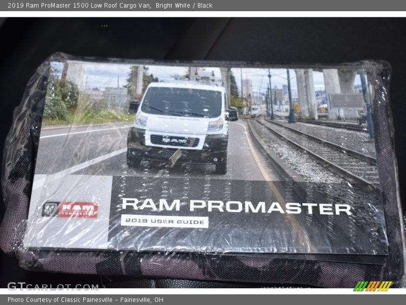 Bright White / Black 2019 Ram ProMaster 1500 Low Roof Cargo Van