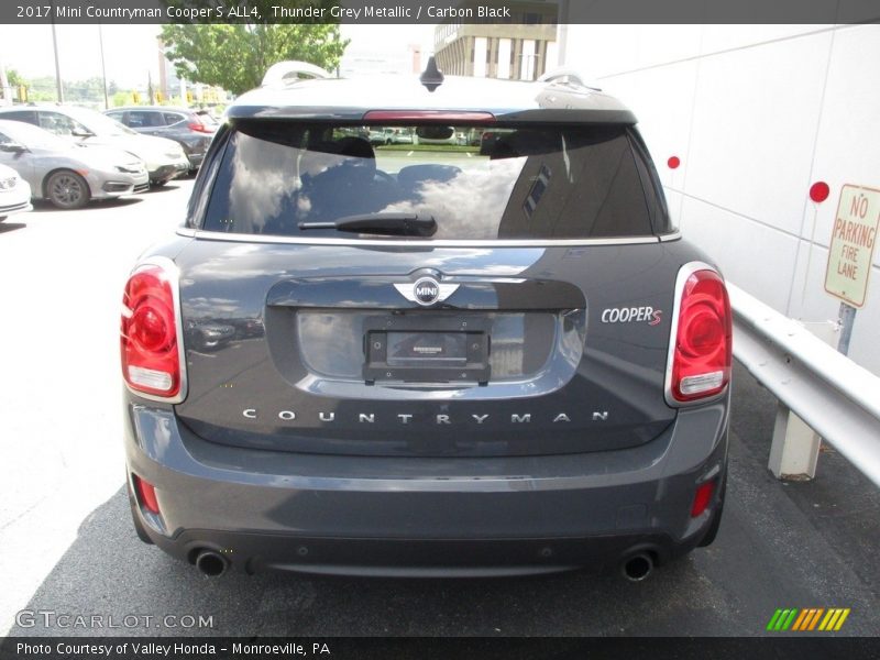 Thunder Grey Metallic / Carbon Black 2017 Mini Countryman Cooper S ALL4