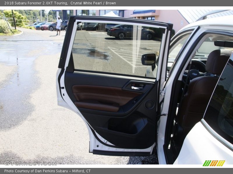 Crystal White Pearl / Brown 2018 Subaru Forester 2.0XT Touring