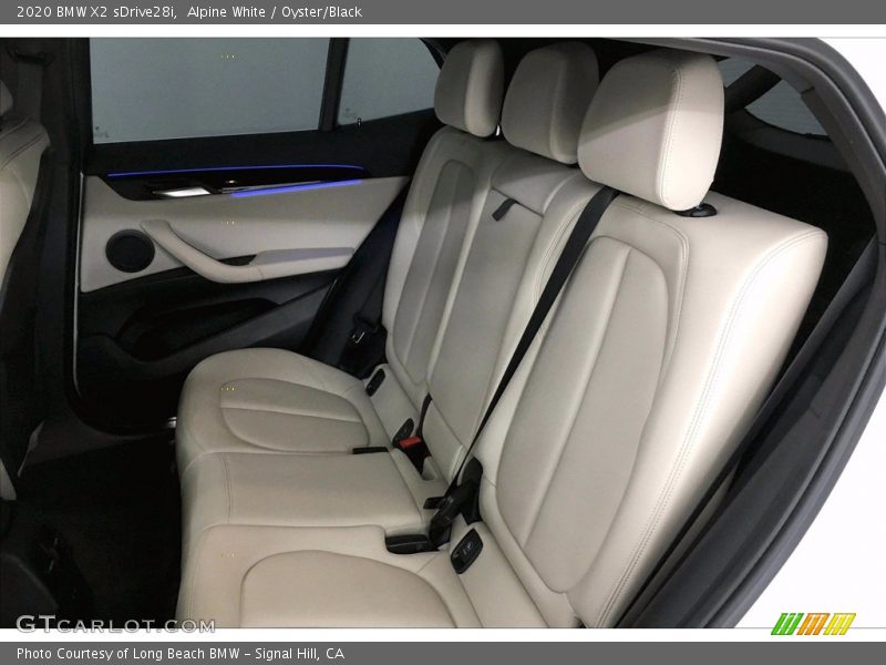 Alpine White / Oyster/Black 2020 BMW X2 sDrive28i