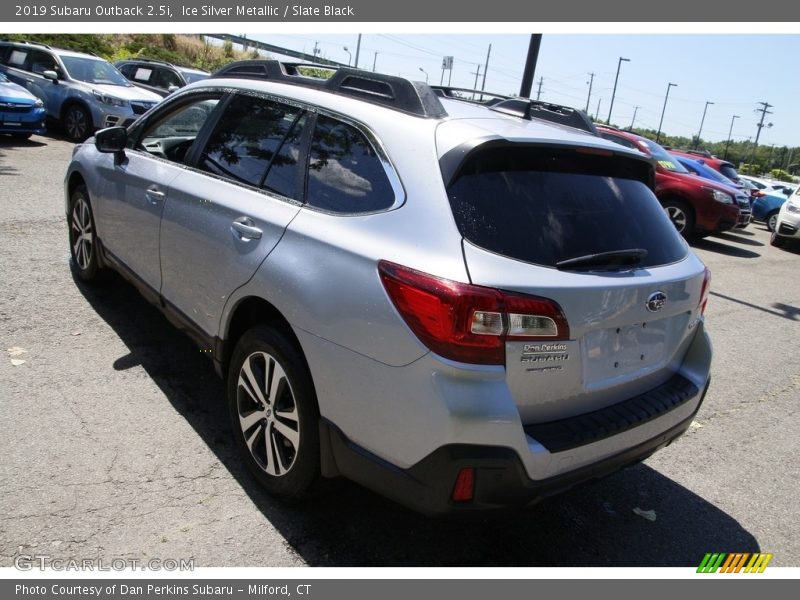 Ice Silver Metallic / Slate Black 2019 Subaru Outback 2.5i