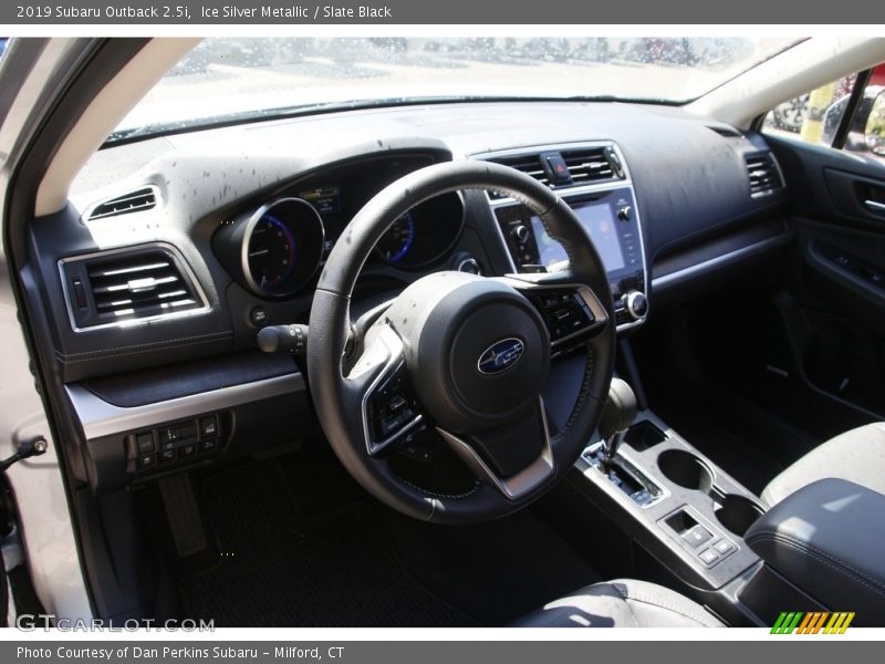 Ice Silver Metallic / Slate Black 2019 Subaru Outback 2.5i
