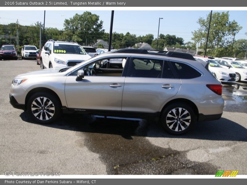 Tungsten Metallic / Warm Ivory 2016 Subaru Outback 2.5i Limited