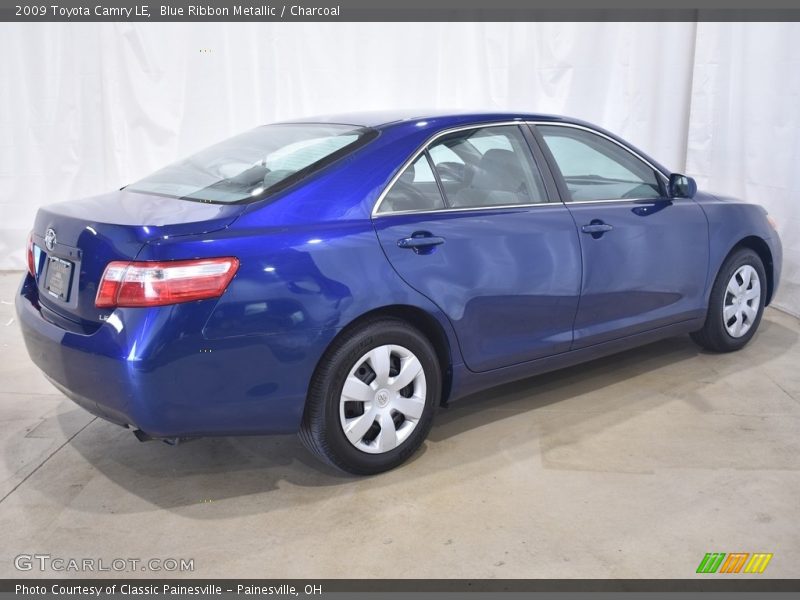 Blue Ribbon Metallic / Charcoal 2009 Toyota Camry LE