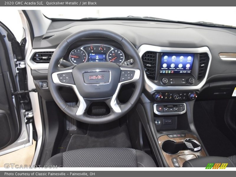 Quicksilver Metallic / Jet Black 2020 GMC Acadia SLE