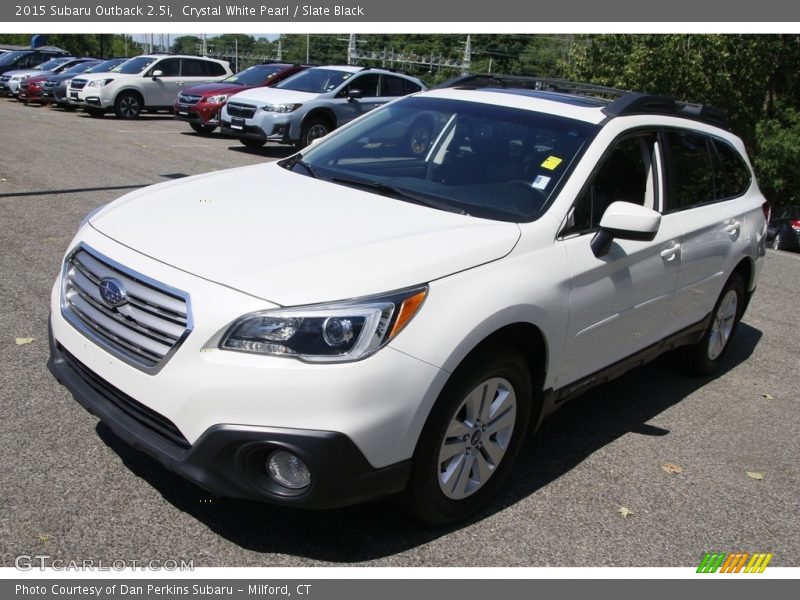 Crystal White Pearl / Slate Black 2015 Subaru Outback 2.5i