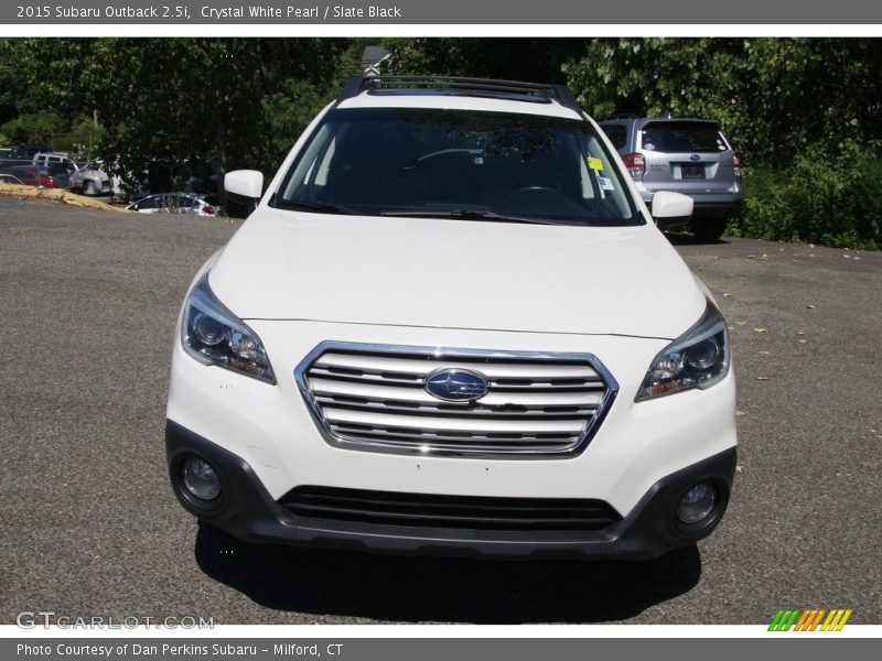 Crystal White Pearl / Slate Black 2015 Subaru Outback 2.5i